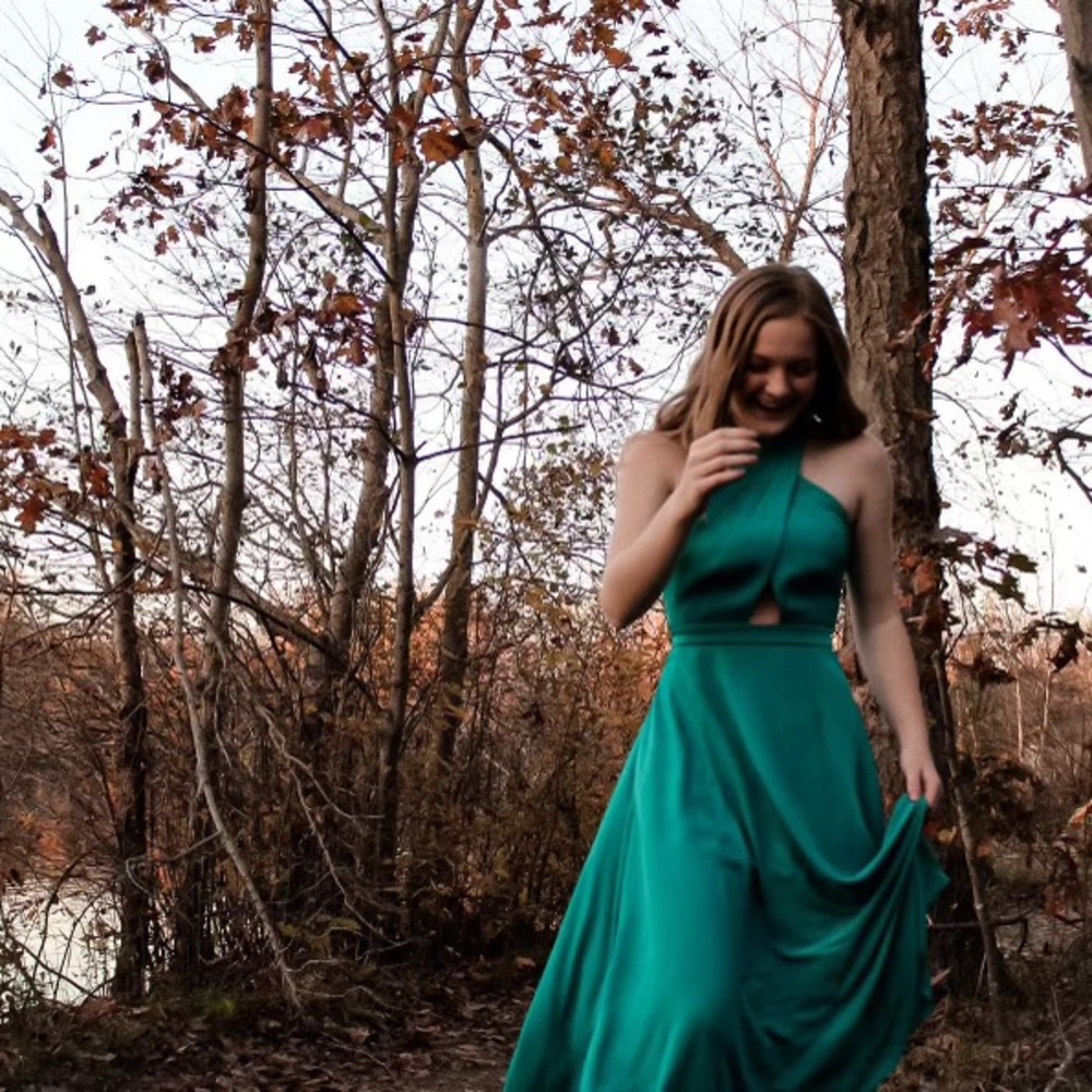 BCBG MaxAzria turquoise dress